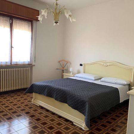 La Casa Di Thomas Apartment Lazise Ngoại thất bức ảnh
