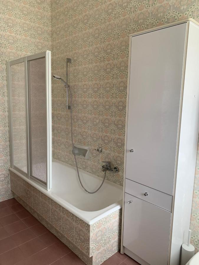 La Casa Di Thomas Apartment Lazise Ngoại thất bức ảnh